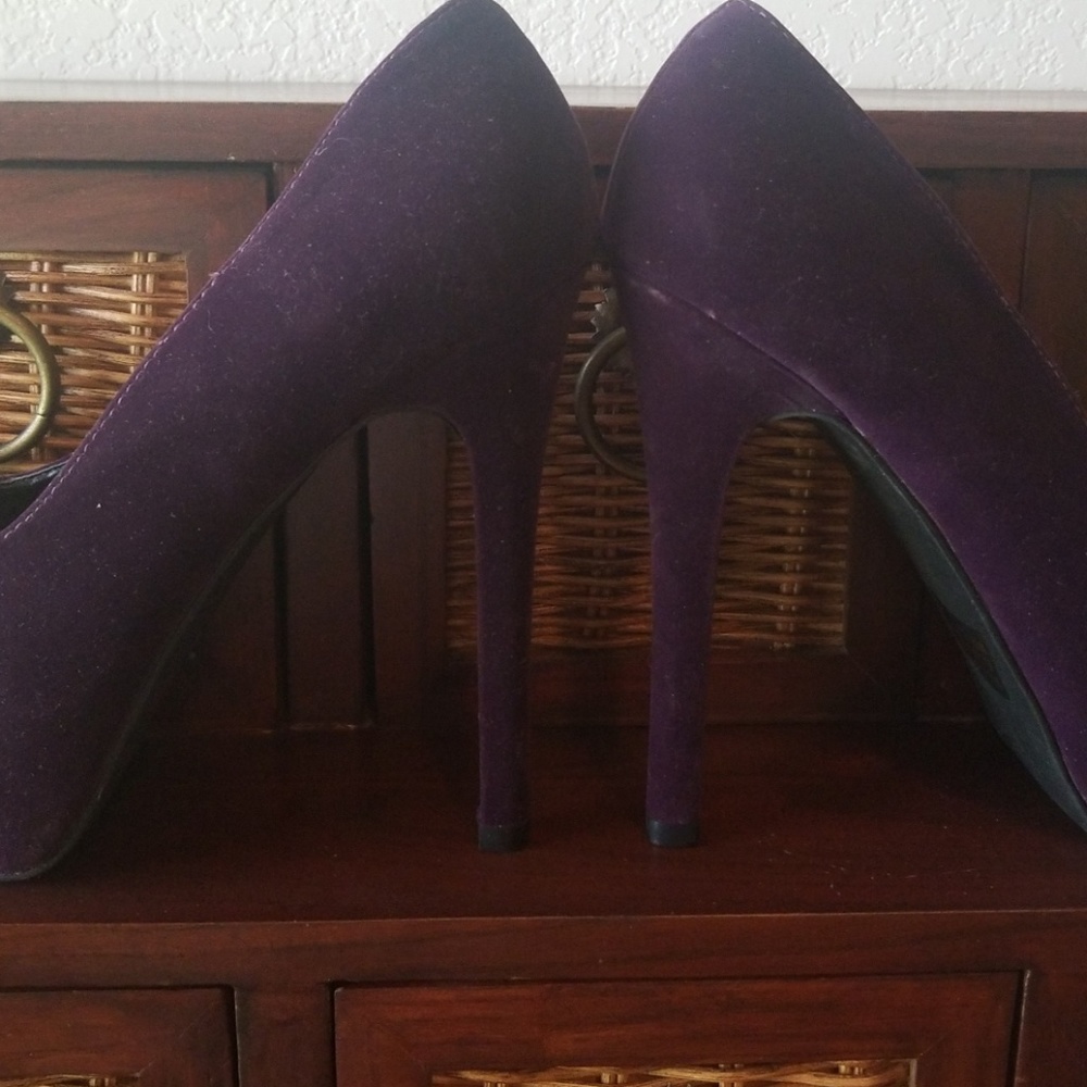 Purple Qupid Size 6 1/2 Platforn Heels - Picture 4 of 7
